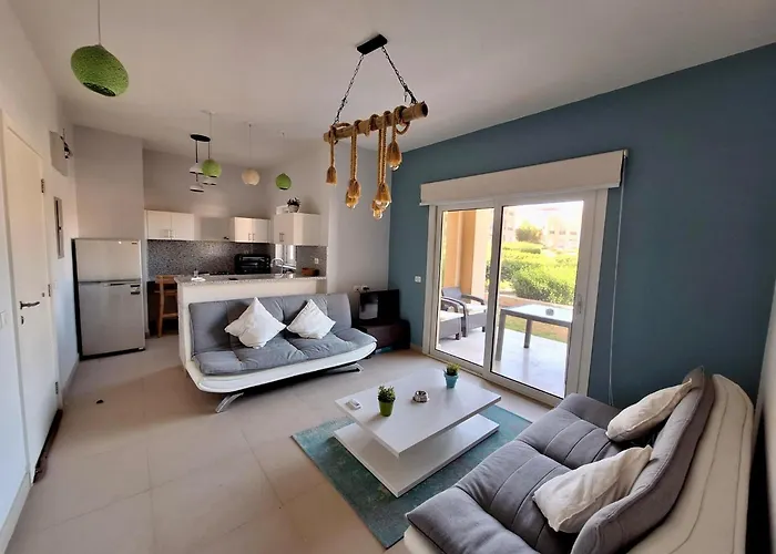Waterside E 1-bedroom Ground Floor Sleeps 4 Persons El Gouna